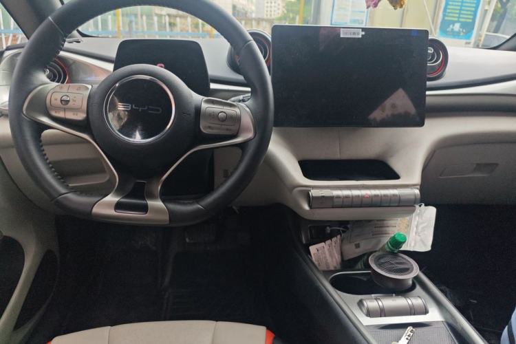 Used BYD Dolphin 2021 405 km Free Version Center Console