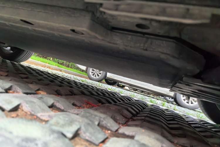 Used BYD Dolphin 2021 405 km Fashion Edition Chassis Front Right