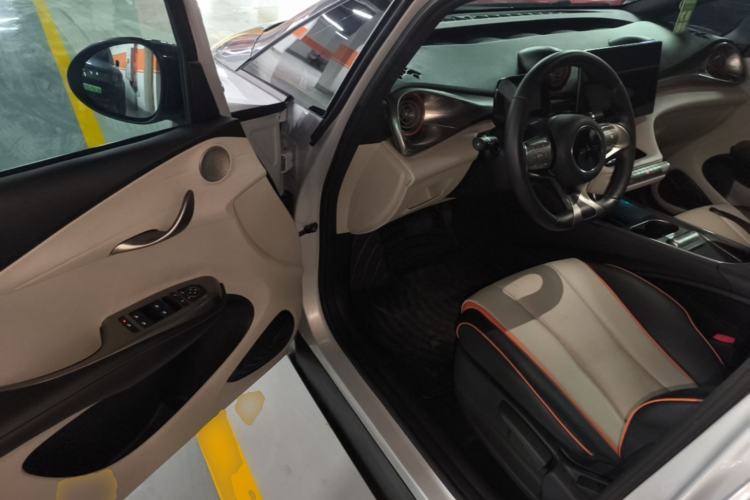 Used BYD Dolphin 2021 405 km Free Version Driver Seat