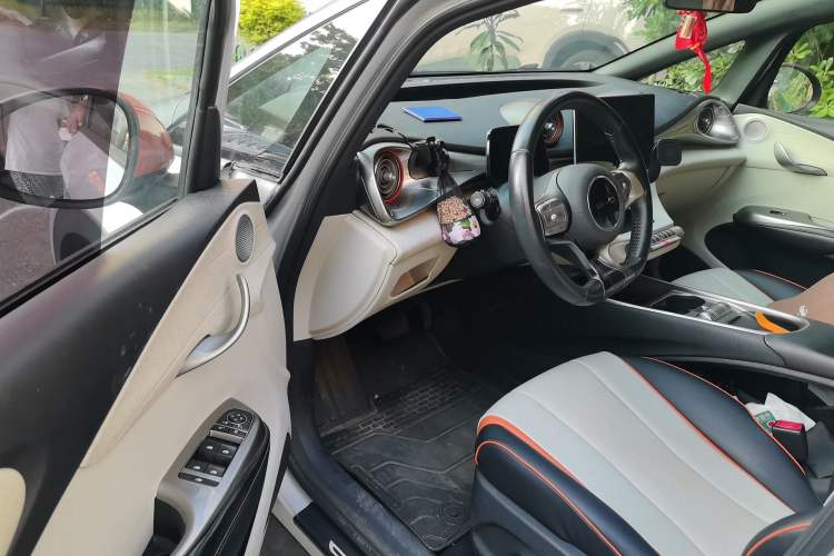 Used BYD Dolphin 2021 405 km Fashion Edition Driver Seat