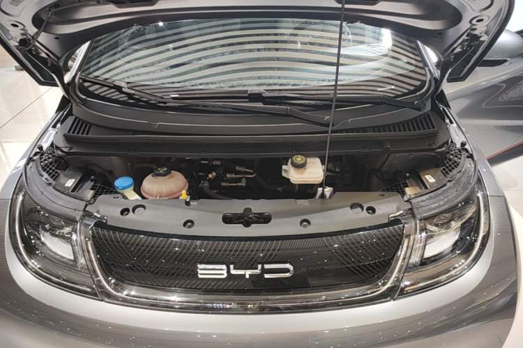 Used BYD Dolphin 2021 405 km Fashion Edition Engine Bay