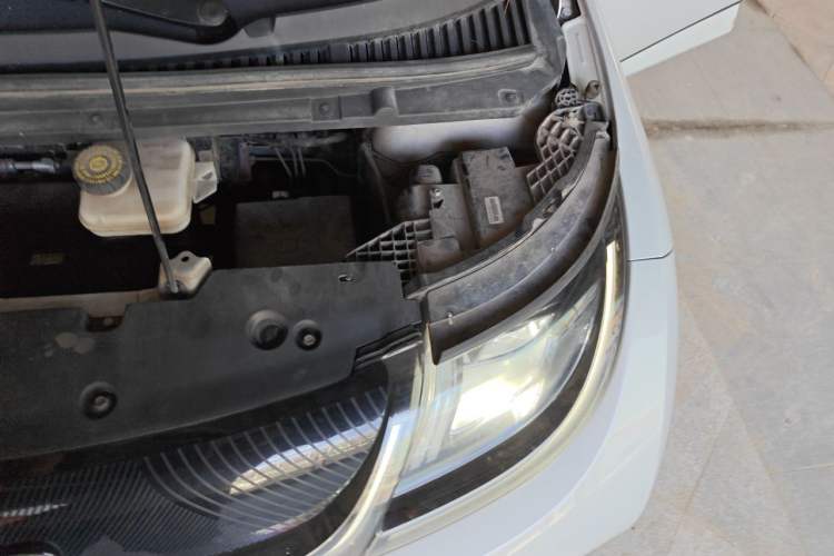 Used BYD Dolphin 2021 405 km Fashion Edition Engine Bay Left