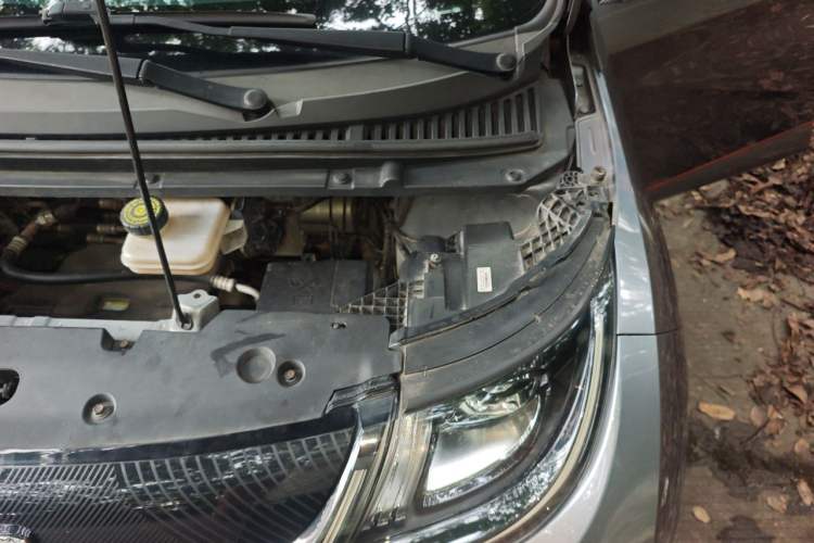Used BYD Dolphin 2021 405 km Free Version Engine Bay Left