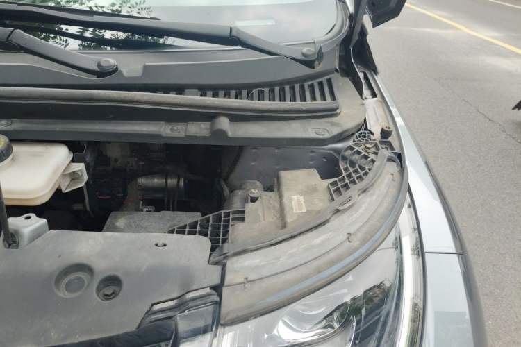Used BYD Dolphin 2021 405 km Fashion Edition Engine Bay Left