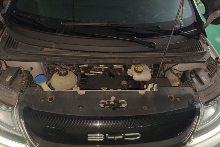 Used BYD Dolphin 2021 405 km Free Version Engine Bay