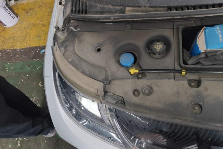 Used BYD Dolphin 2021 405 km Free Version Engine Bay Right