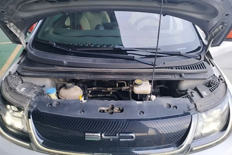 Used BYD Dolphin 2021 405 km Fashion Edition Engine Bay