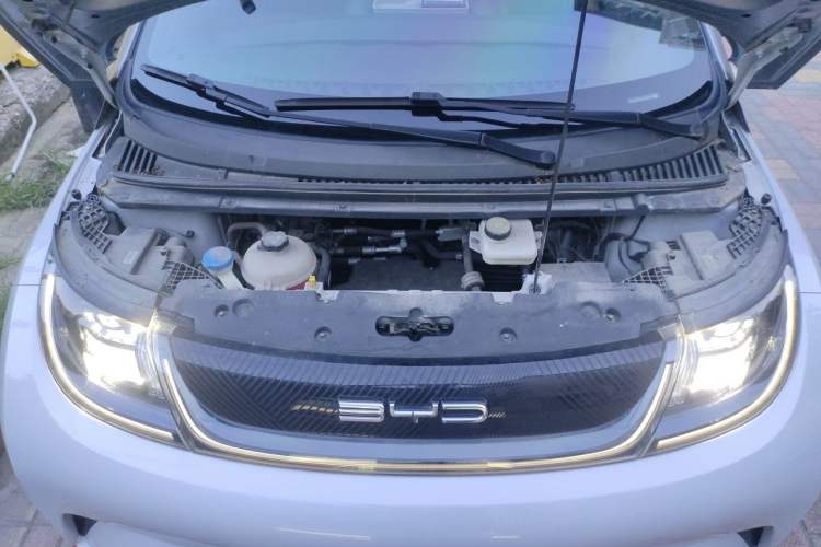 Used BYD Dolphin 2021 405 km Fashion Edition Engine Bay