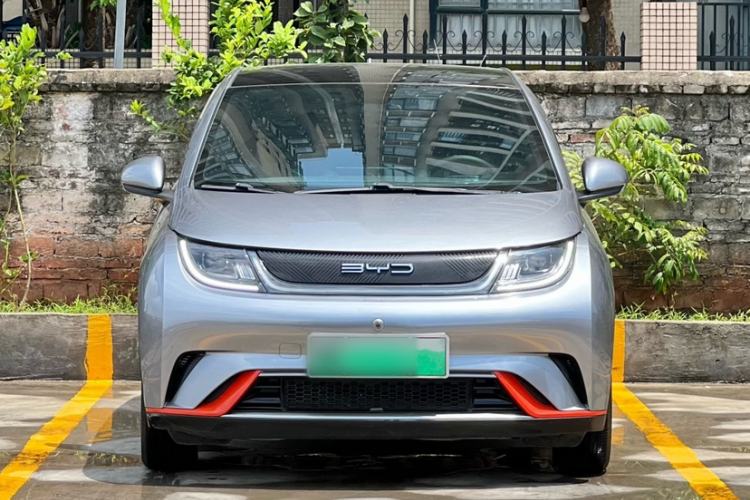 Used BYD Dolphin 2021 405 km Fashion Edition Exterior 1