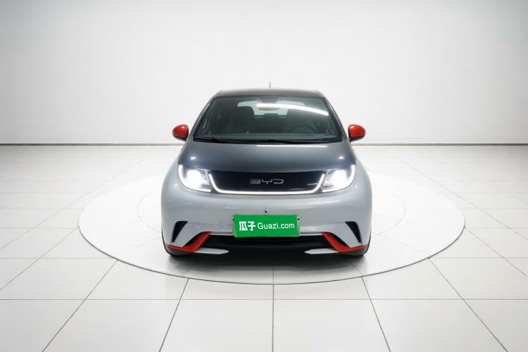 Used BYD Dolphin 2021 405 km Fashion Edition Front
