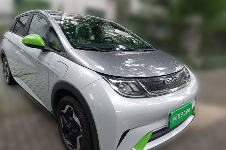 Used BYD Dolphin 2021 405 km Free Version Front Right 45 Deg