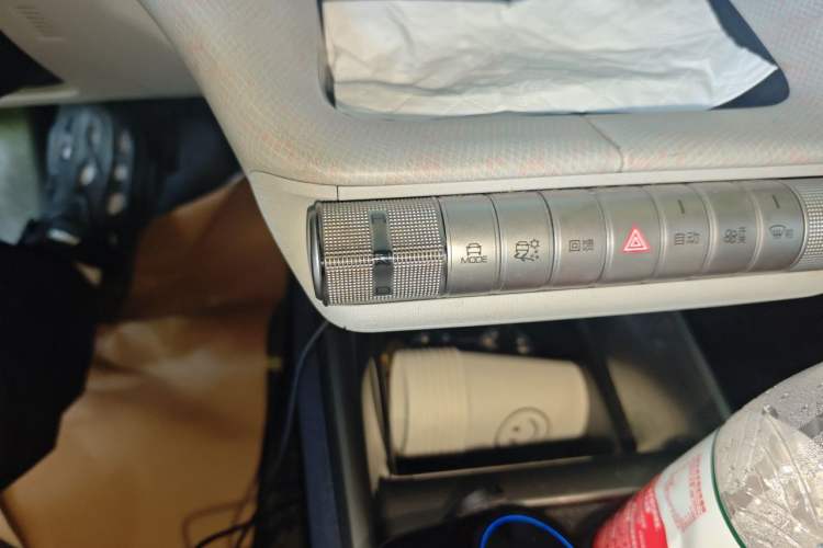 Used BYD Dolphin 2021 405 km Fashion Edition Gear Lever