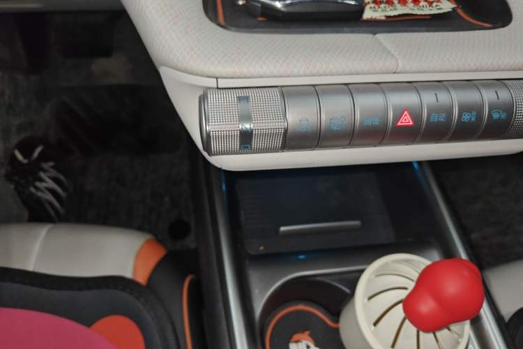 Used BYD Dolphin 2021 405 km Free Version Gear Lever
