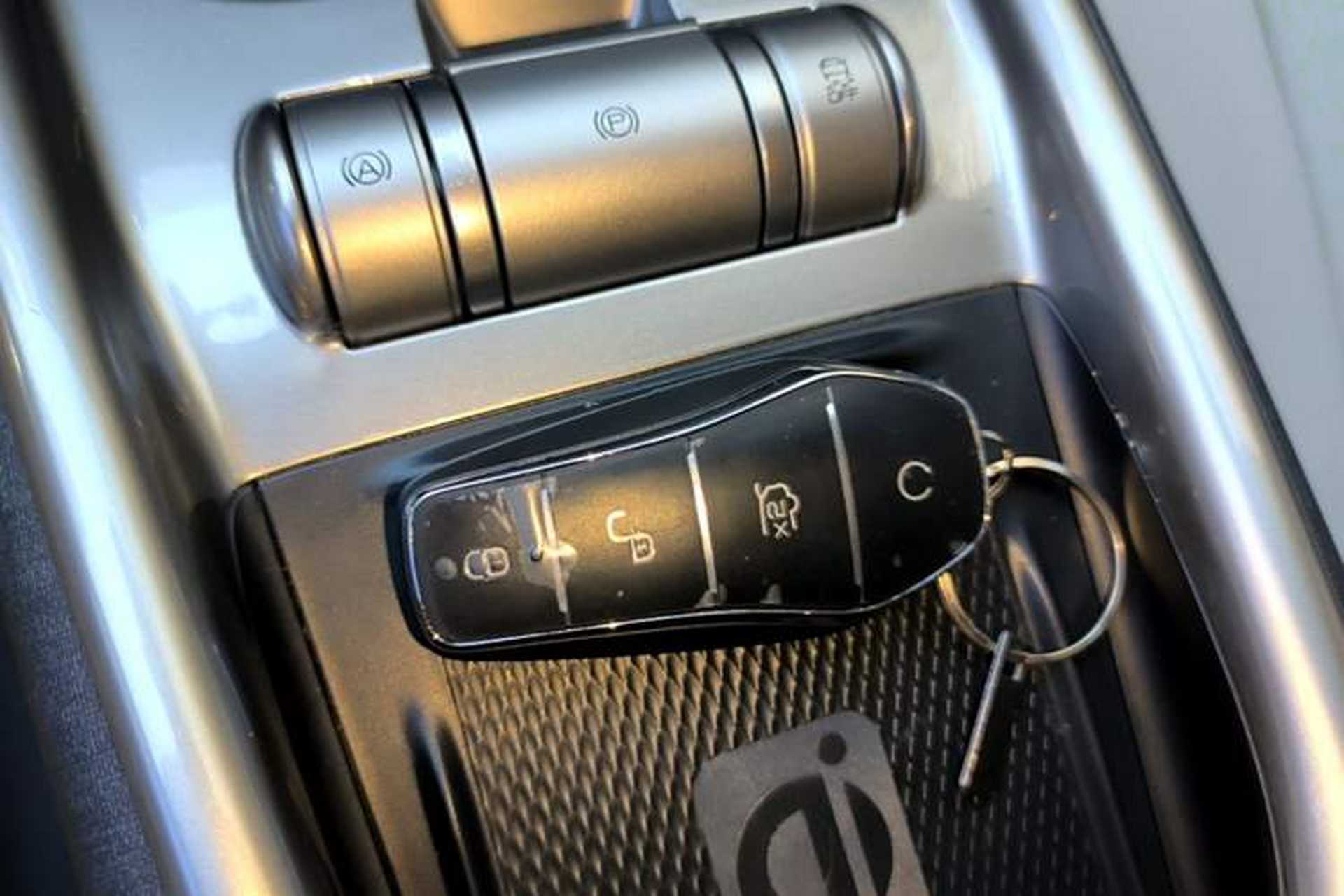 Used BYD Dolphin 2021 405 km Fashion Edition Interior 1