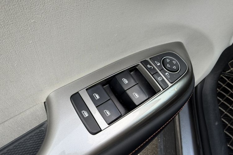 Used BYD Dolphin 2021 405 km Fashion Edition Interior 6