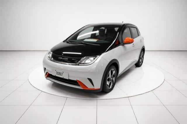 BYD Dolphin 2021 405 km Fashion Edition مستعملة