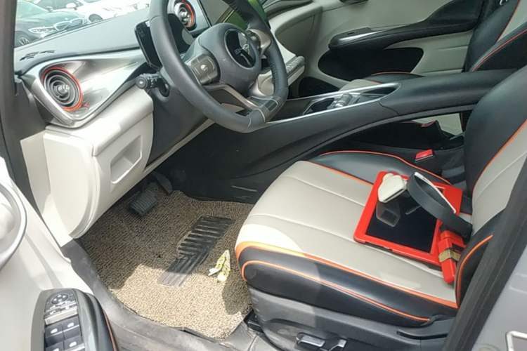 Used BYD Dolphin 2021 405 km Fashion Edition Left Front Seat
