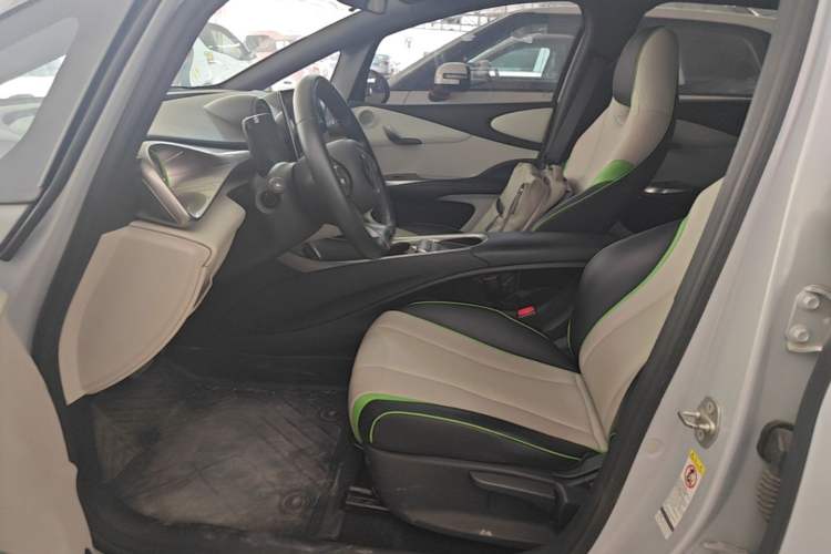 Used BYD Dolphin 2021 405 km Fashion Edition Left Front Seat