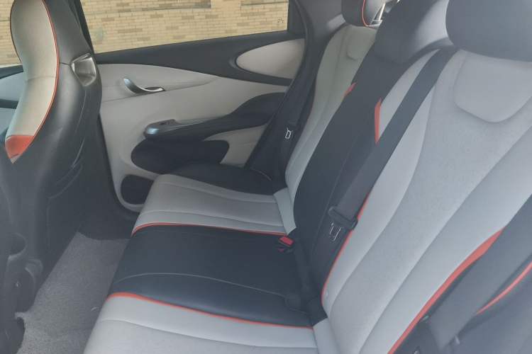 Used BYD Dolphin 2021 405 km Fashion Edition Left Rear Seat