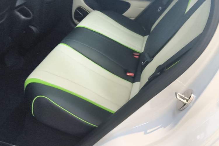 Used BYD Dolphin 2021 405 km Fashion Edition Left Rear Seat