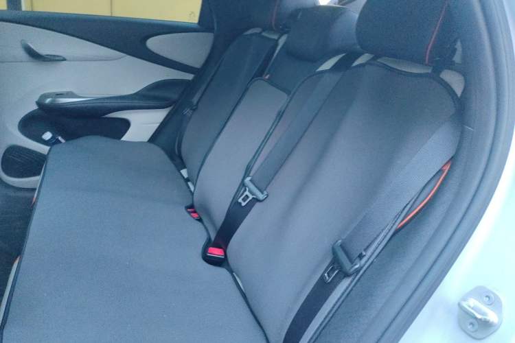 Used BYD Dolphin 2021 405 km Fashion Edition Left Rear Seat