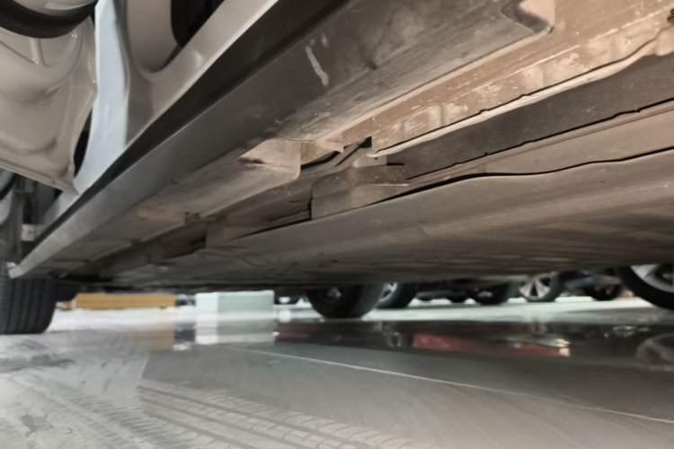 Used BYD Dolphin 2021 405 km Free Version Left Side Sill