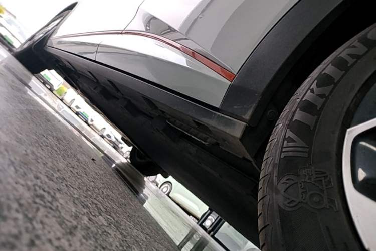 Used BYD Dolphin 2021 405 km Fashion Edition Left Side Sill