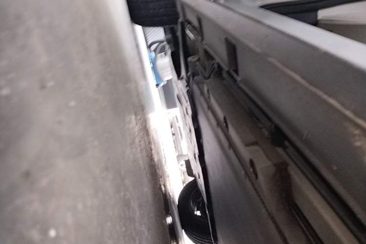 Used BYD Dolphin 2021 405 km Free Version Left Side Sill