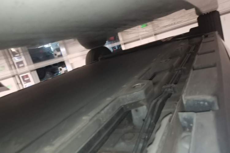 Used BYD Dolphin 2021 405 km Fashion Edition Left Side Sill