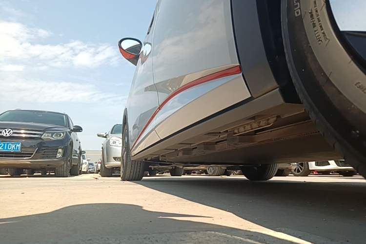 Used BYD Dolphin 2021 405 km Free Version Left Side Sill
