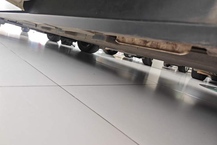 Used BYD Dolphin 2021 405 km Fashion Edition Left Side Sill