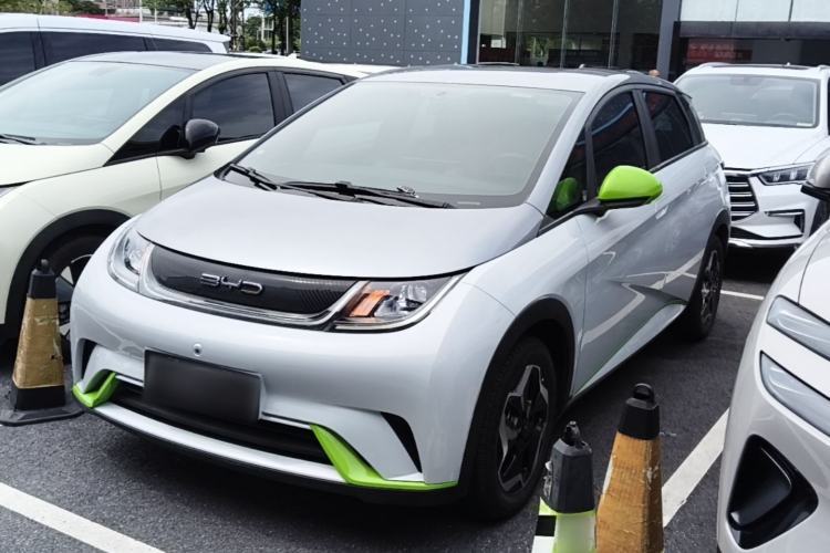 Used BYD Dolphin 2021 405 km Free Version Guazi used car, China used car export, Used car for sale, Used BYD cars, Cheapest cars for sale, Electric vehicle, New energy car