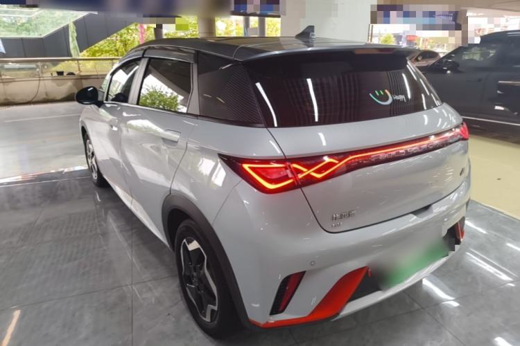 Used BYD Dolphin 2021 405 km Fashion Edition Rear Left 45 Deg