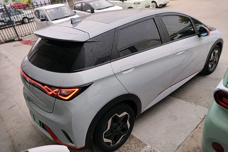 Used BYD Dolphin 2021 405 km Fashion Edition Rear Right 45 Deg