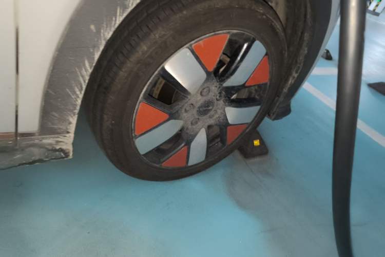 Used BYD Dolphin 2021 401km Knight Edition Right Front Wheel Hub