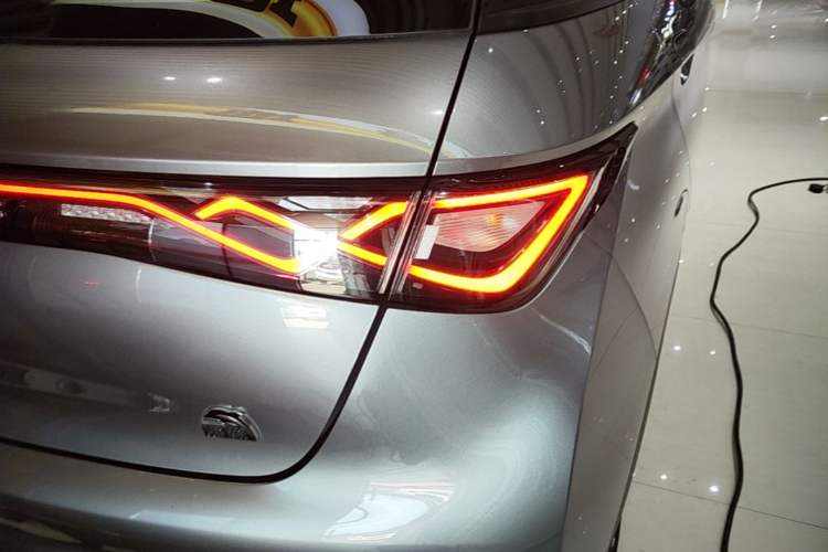 Used BYD Dolphin 2021 405 km Fashion Edition Right Rear Taillight