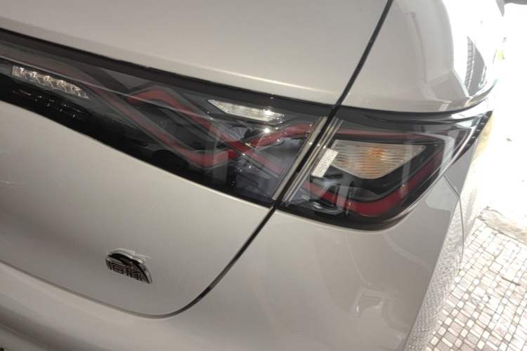 Used BYD Dolphin 2021 405 km Fashion Edition Right Rear Taillight