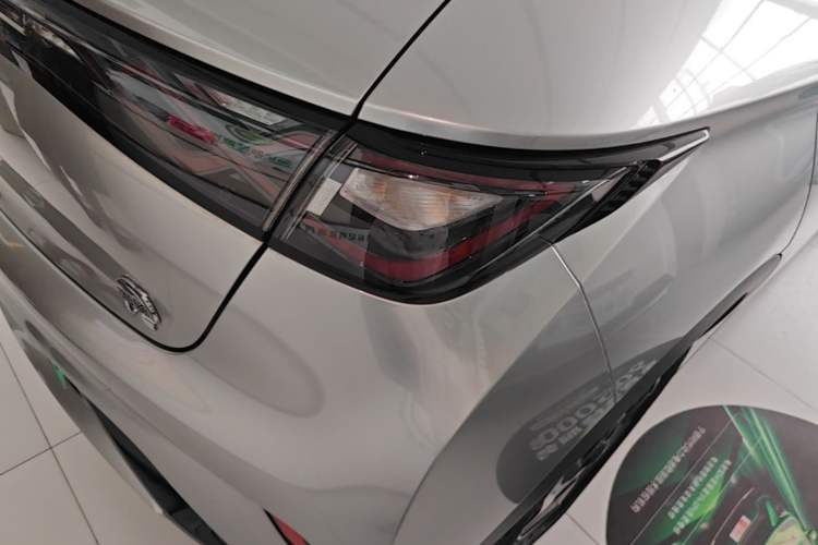 Used BYD Dolphin 2021 405 km Fashion Edition Right Rear Taillight