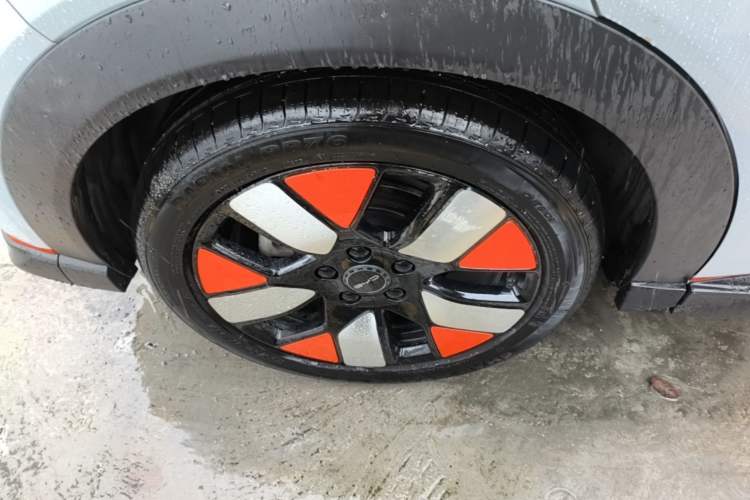 Used BYD Dolphin 2021 401km Knight Edition Right Rear Wheel Hub