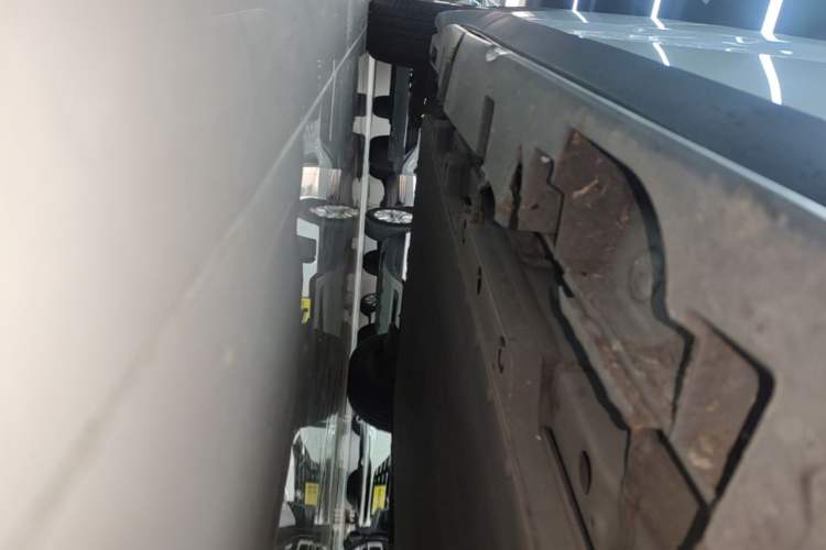 Used BYD Dolphin 2021 401km Knight Edition Right Side Sill