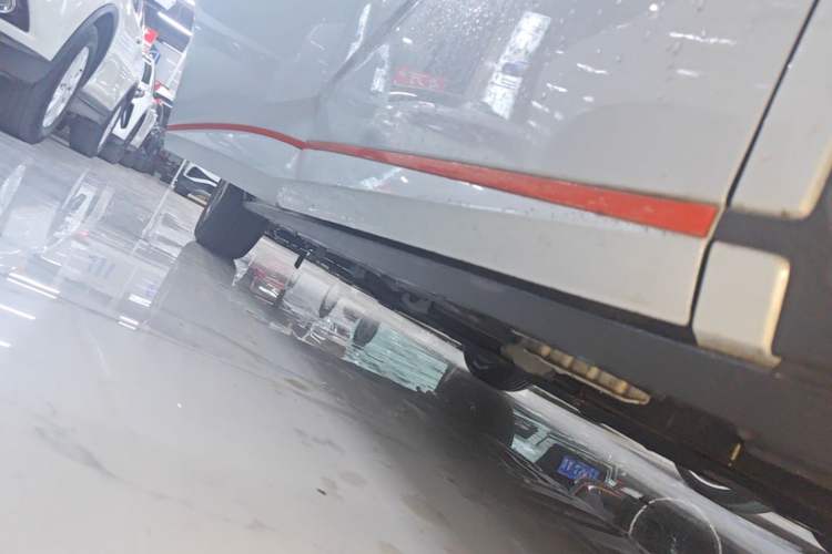 Used BYD Dolphin 2021 405 km Fashion Edition Right Side Sill
