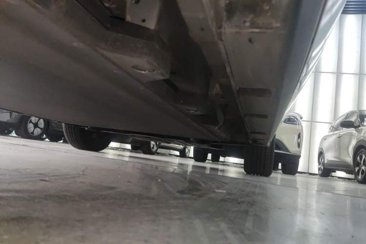 Used BYD Dolphin 2021 405 km Fashion Edition Right Side Sill