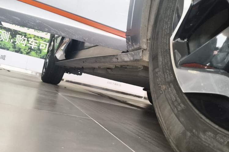 Used BYD Dolphin 2021 405 km Free Version Right Side Sill