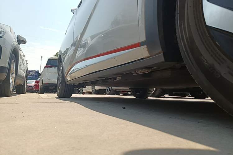 Used BYD Dolphin 2021 405 km Free Version Right Side Sill