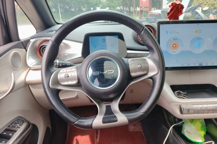 Used BYD Dolphin 2021 405 km Fashion Edition Steering Wheel