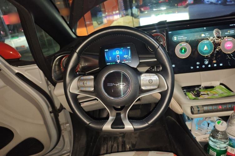 Used BYD Dolphin 2021 405 km Fashion Edition Steering Wheel