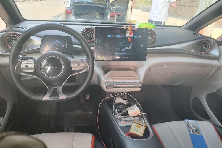 Used BYD Dolphin 2021 405 km Fashion Edition Steering Wheel