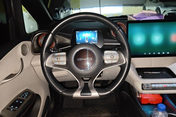 Used BYD Dolphin 2021 405 km Free Version Steering Wheel