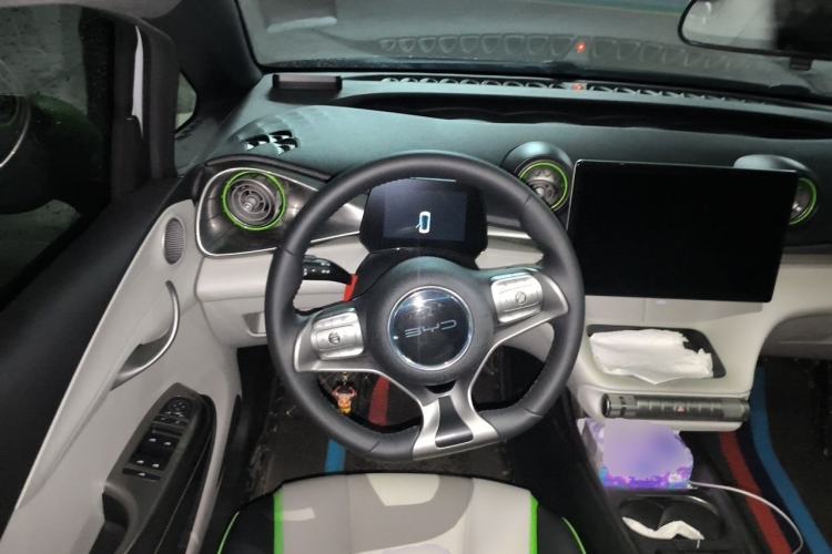 Used BYD Dolphin 2021 405 km Fashion Edition Steering Wheel