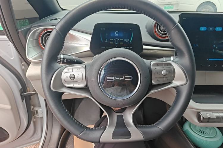 Used BYD Dolphin 2021 405 km Fashion Edition Steering Wheel